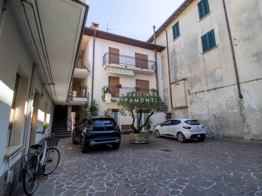 Palazzo / stabile a Oggiono in Via Camillo Benso di Cavour - Foto 5