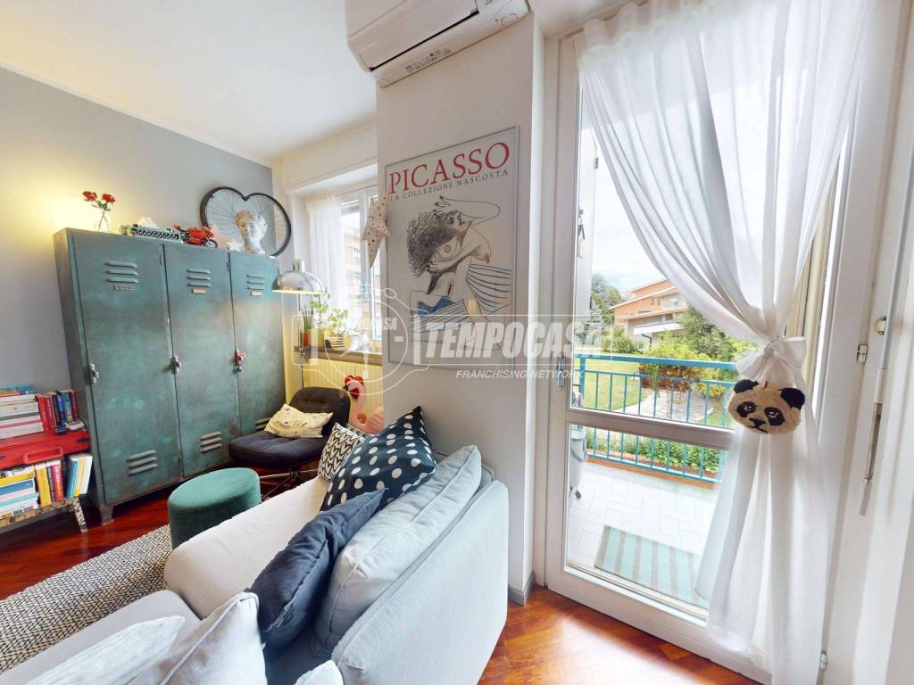 Appartamento a Caselle torinese in Via battisti - Foto 4