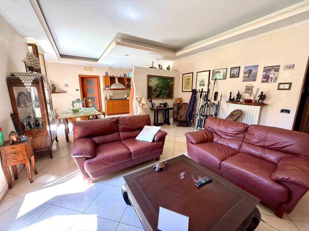 Appartamento a Rieti in Via Ernesto Cicchetti, 7 - Foto 3