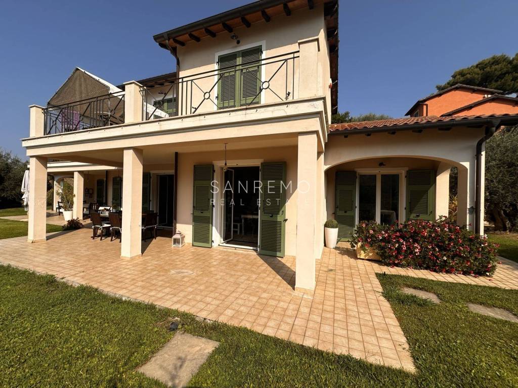 Villa a Vallebona in Via Giacomo Matteotti, 38 - Foto 3
