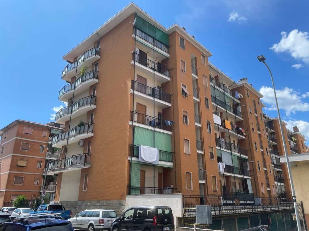 Appartamento a Biella in Via Oreste Mombello, 4 - Foto 3