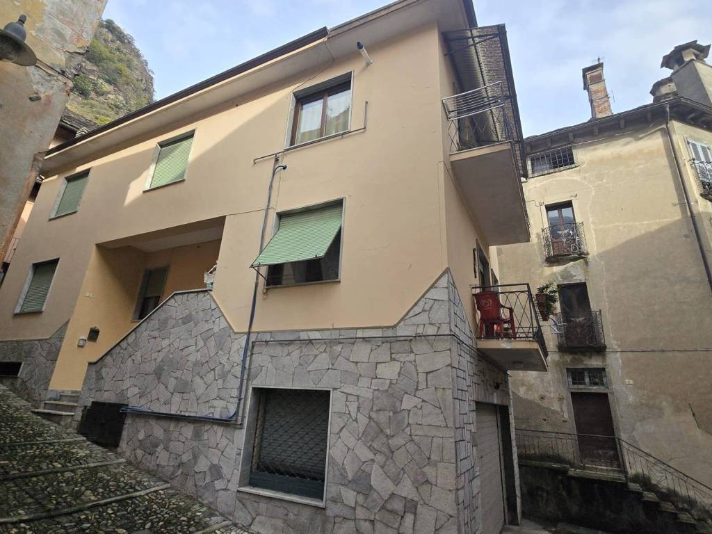 Casa indipendente a Piedimulera in Via Pairazzi - Foto 3