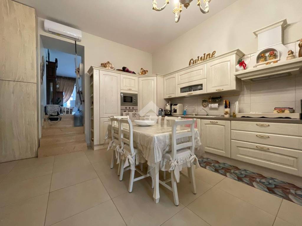 Appartamento a Cerignola in Via Santa Maria del Carmine, 49 - Foto 2