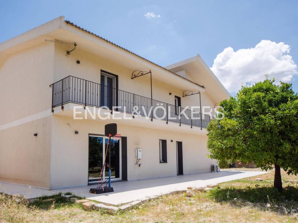 Villa a Noto in Madonna Marina - Foto 2