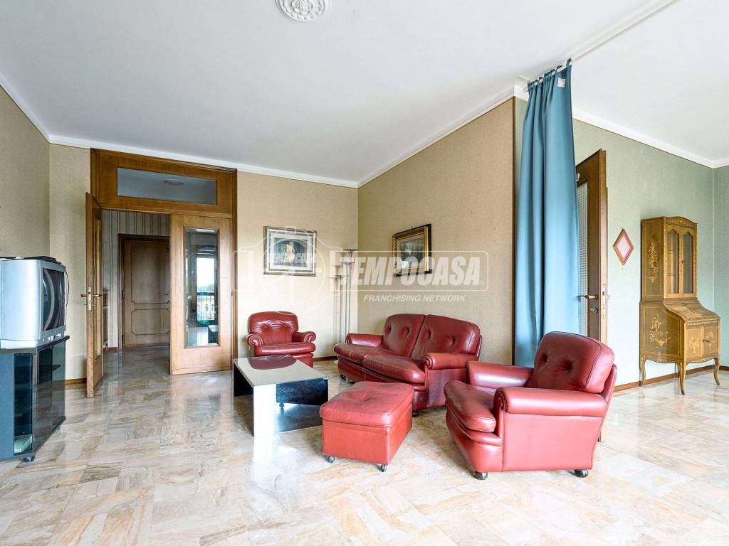 Appartamento a Cremona in Via Dante - Foto 4