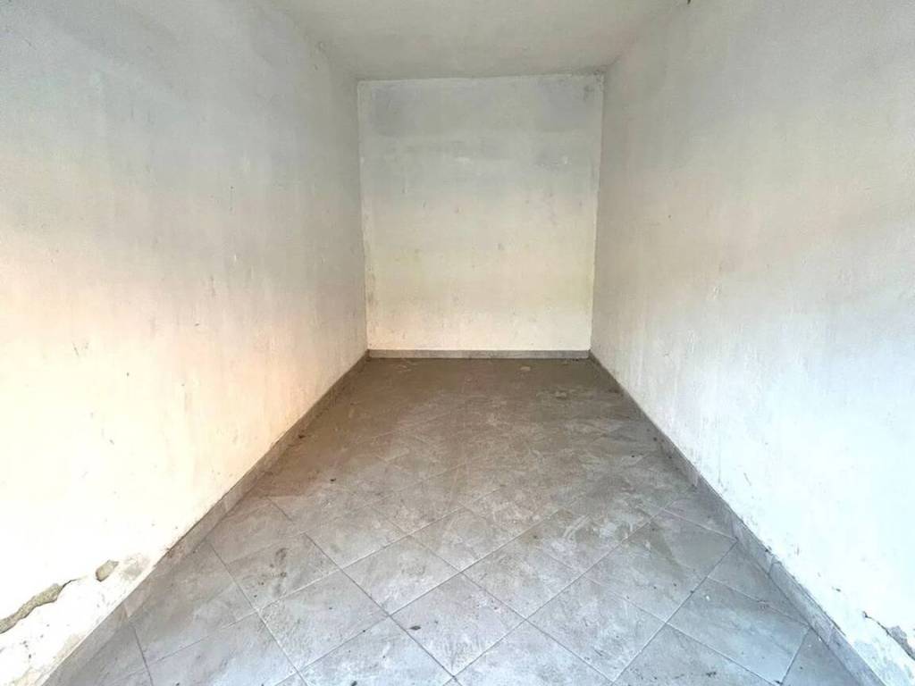 Box / garage a Sant'angelo lodigiano in Viale Montegrappa, 28 - Foto 3