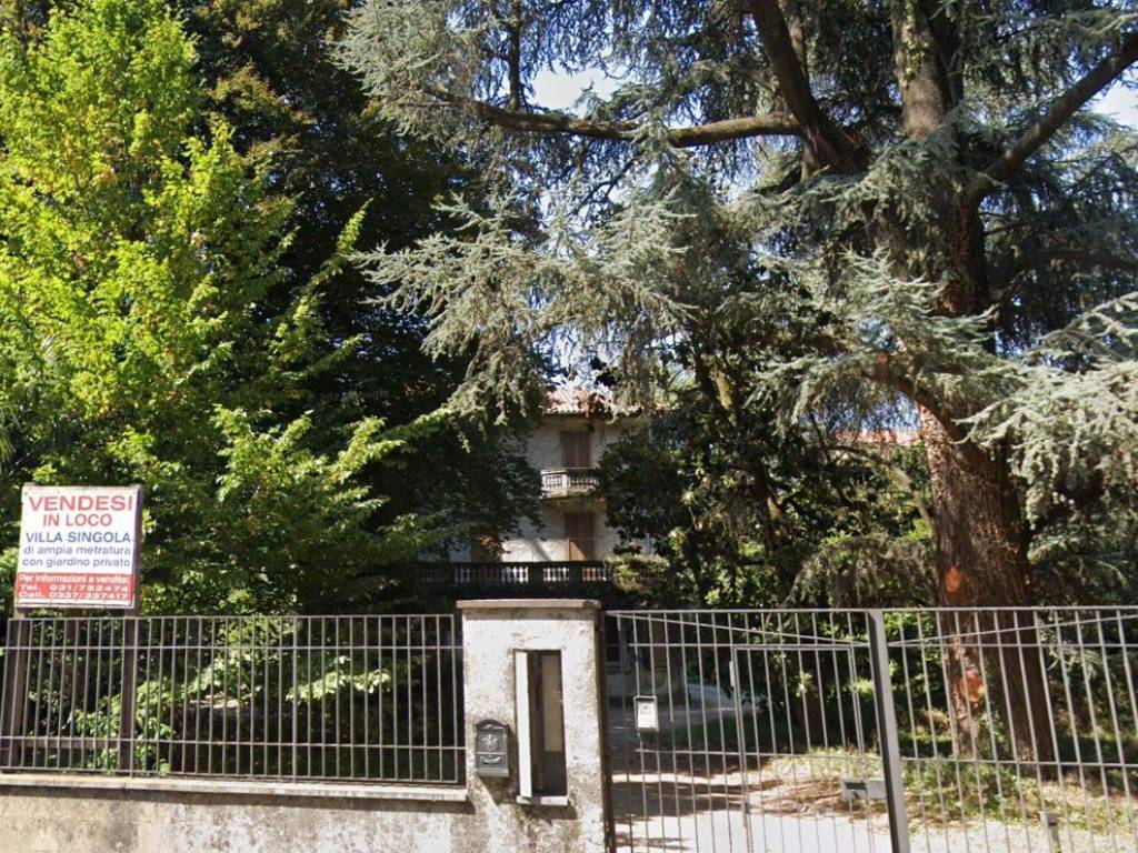 Villa a Cantù in Via Milano, 12 - Foto 2