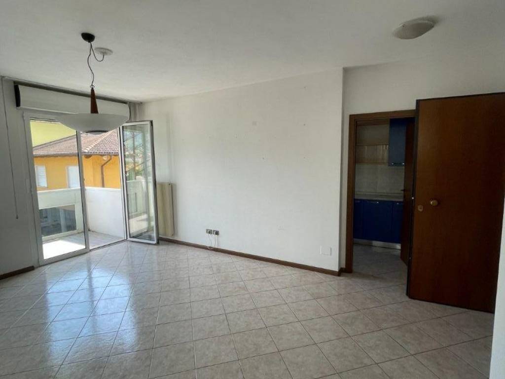 Appartamento a Trento in Via Santi Cosma e Damiano - Foto 3