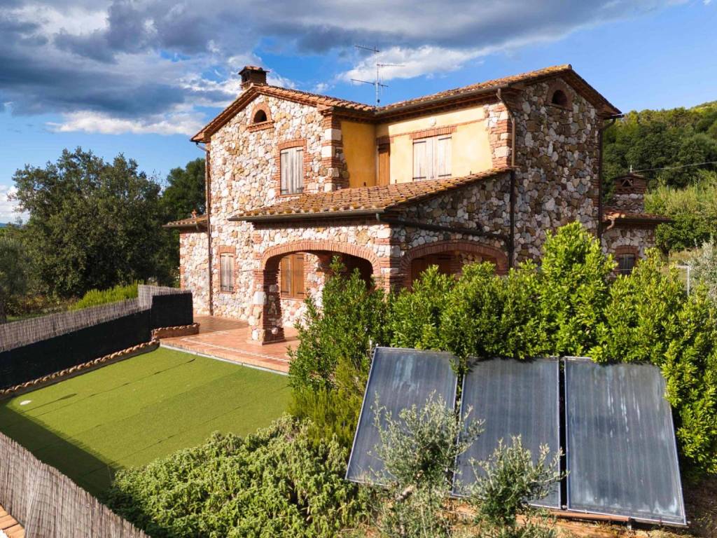 Villa a Gavorrano in Strada Vicinale del Poderino - Foto 3