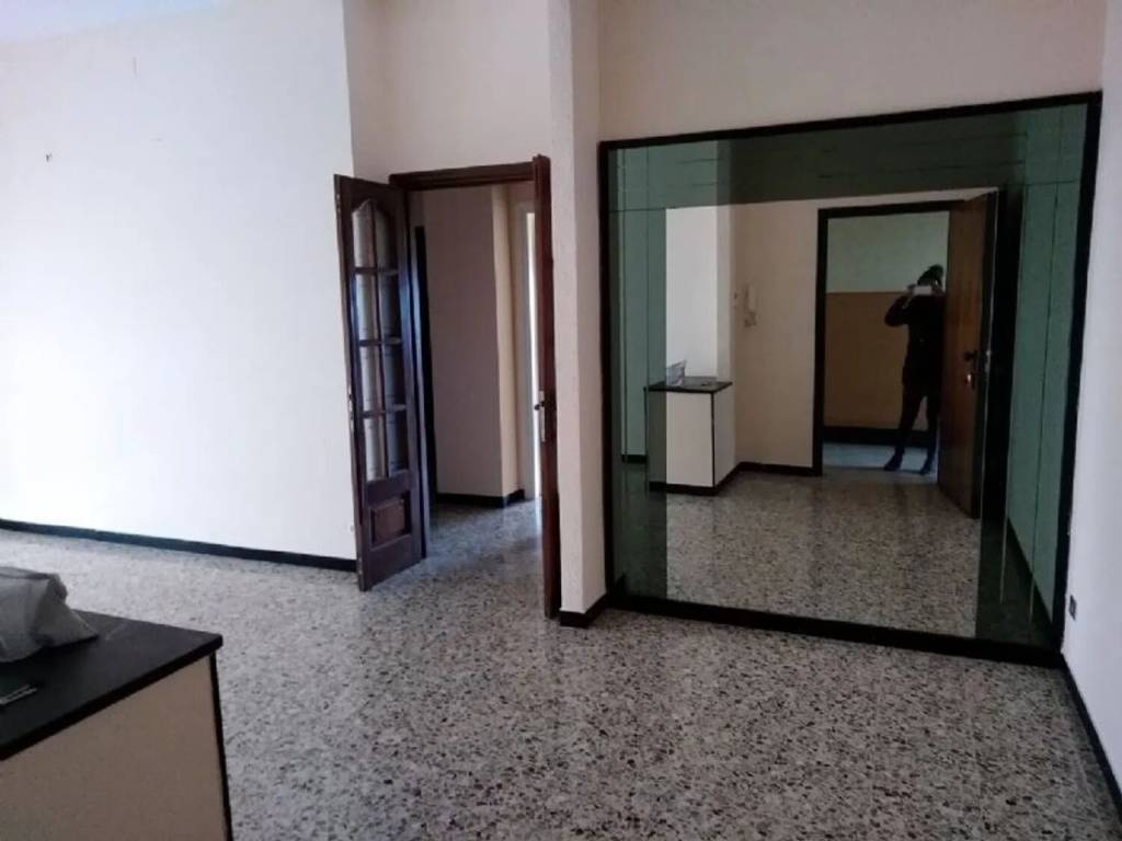 Appartamento a Taggia in Area Residenziale Arma Di Taggia Centro Di Arma Di Taggia - Foto 2