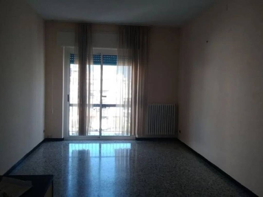 Appartamento a Taggia in Area Residenziale Arma Di Taggia Centro Di Arma Di Taggia - Foto 4