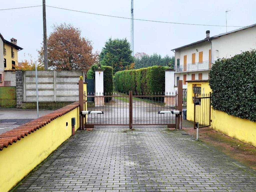 Box / garage a Sissa trecasali in Via Pio Gallani, 10 - Foto 2