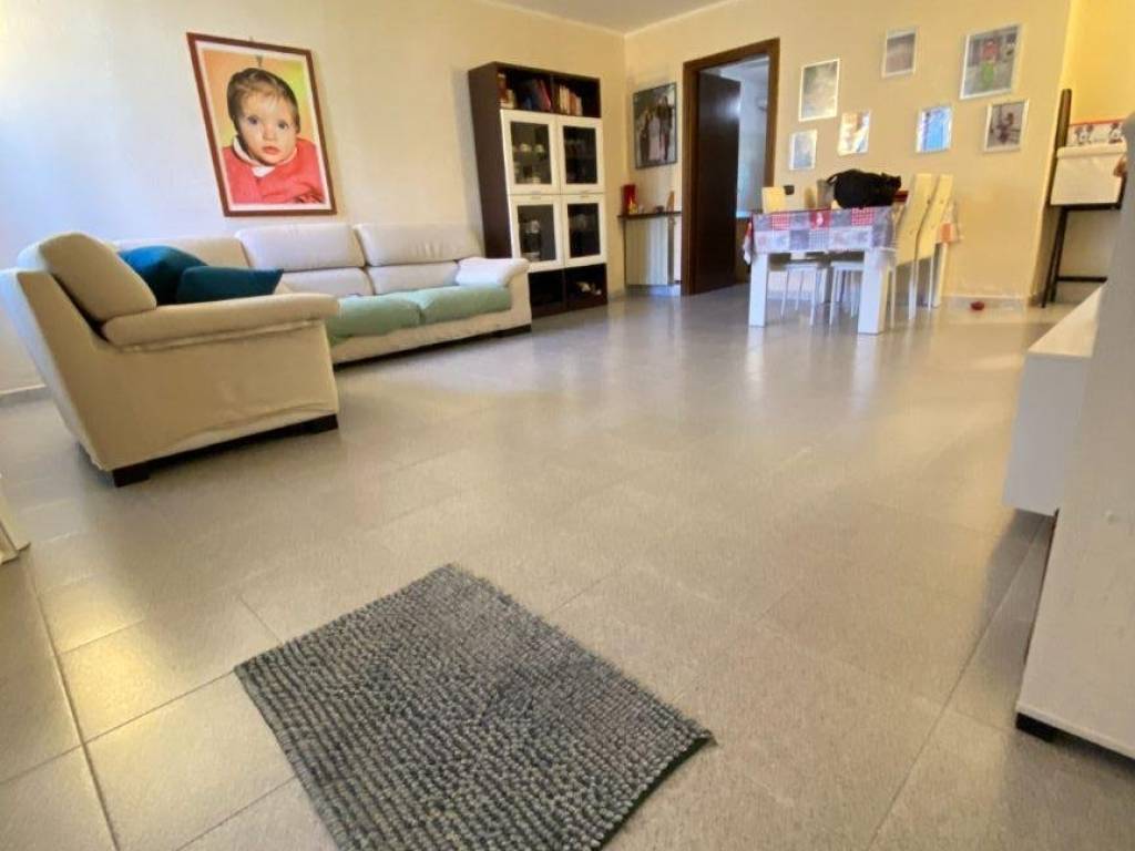 Villa a Borgolavezzaro in Via Maria Roncaglioni - Foto 5