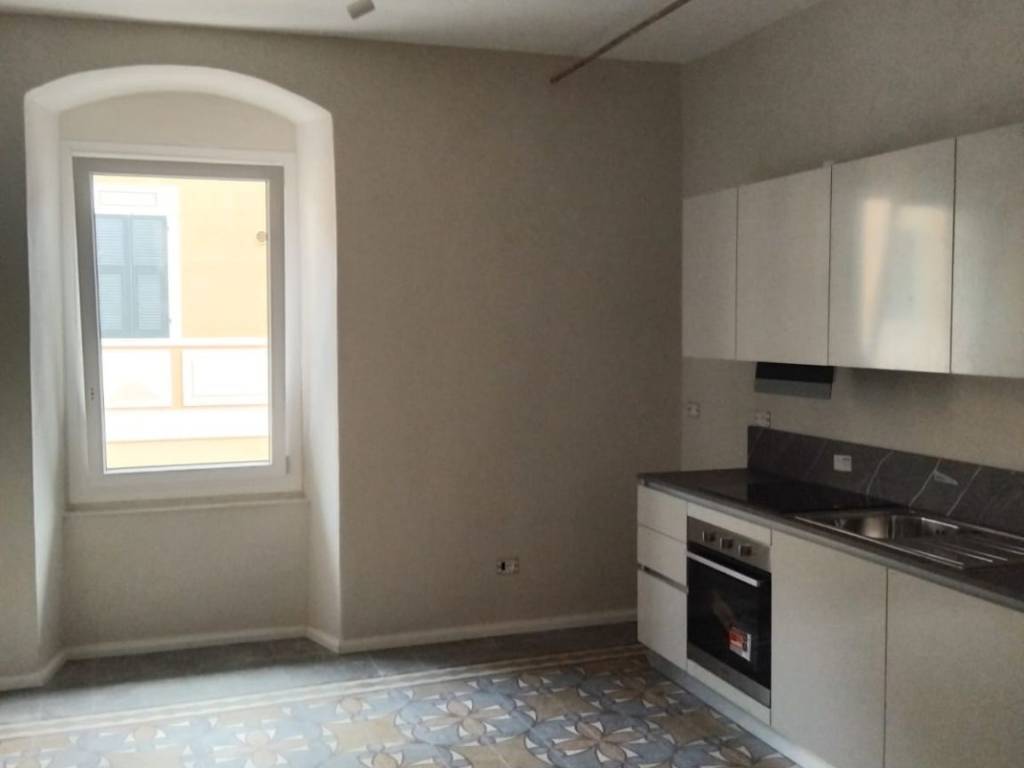 Appartamento a Loano in Via Giuseppe Garibaldi - Foto 2