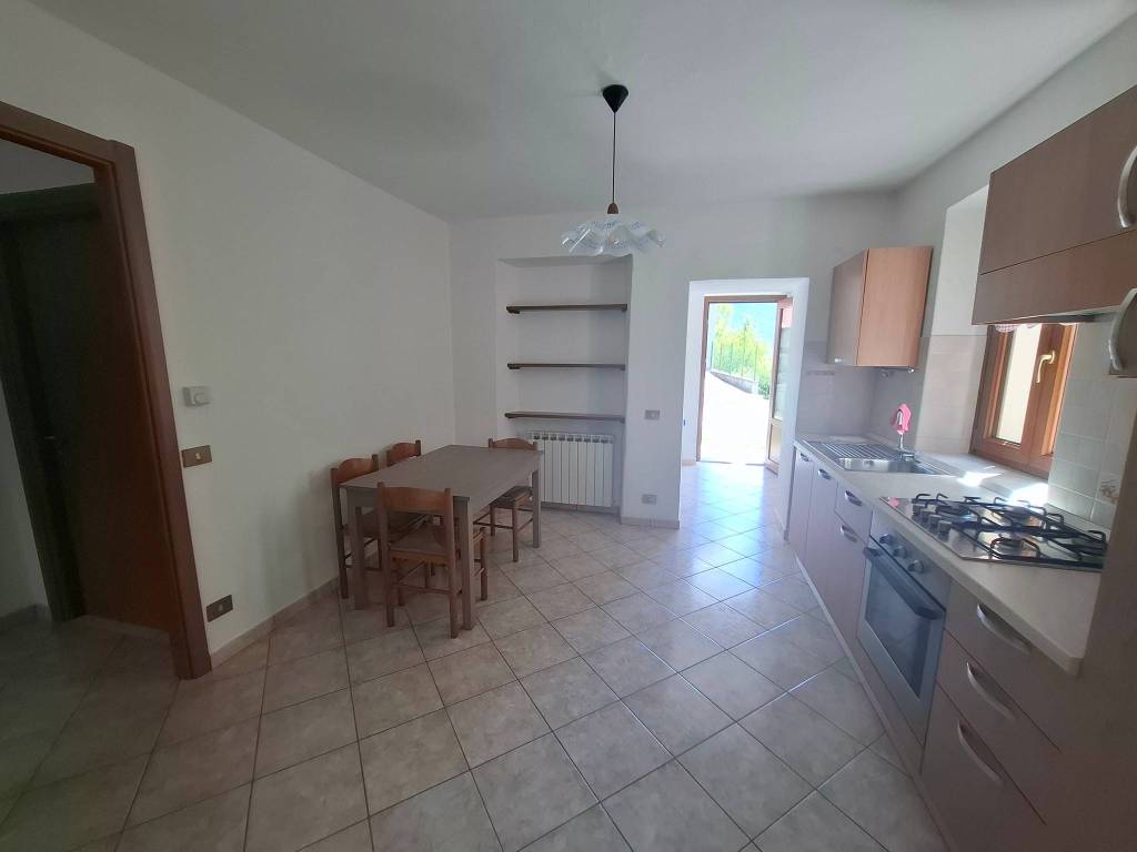 Appartamento a Montecrestese in Via Pontetto, 90 - Foto 2
