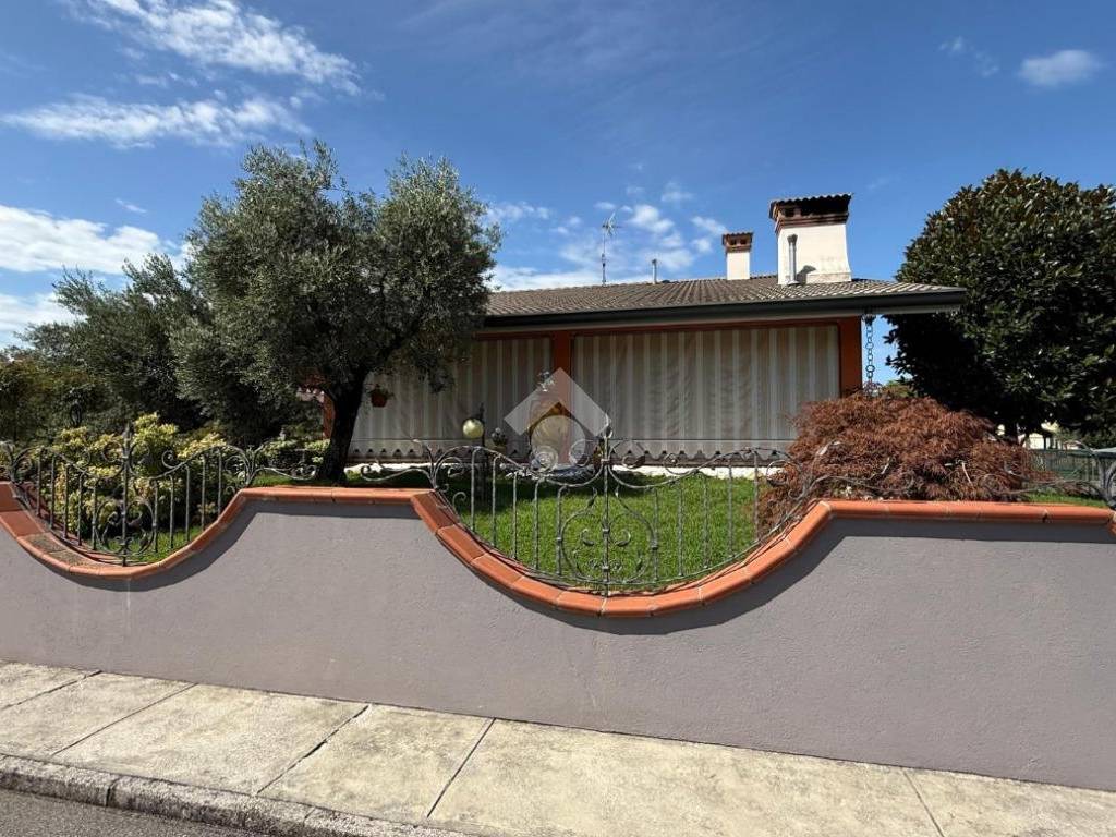 Villa a Zoppola in Via Ferrovia - Foto 3