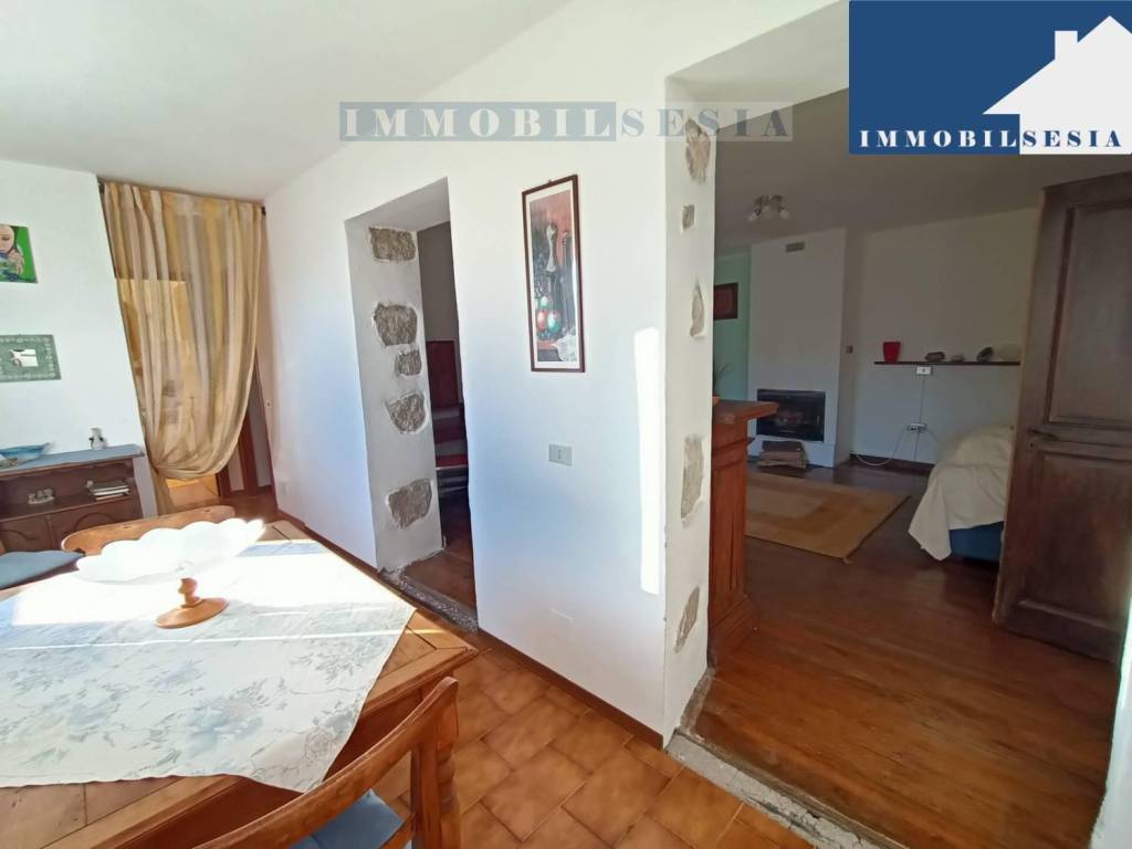 Casa indipendente a Cellio con breia in fraz. Agarla, 11 - Foto 2