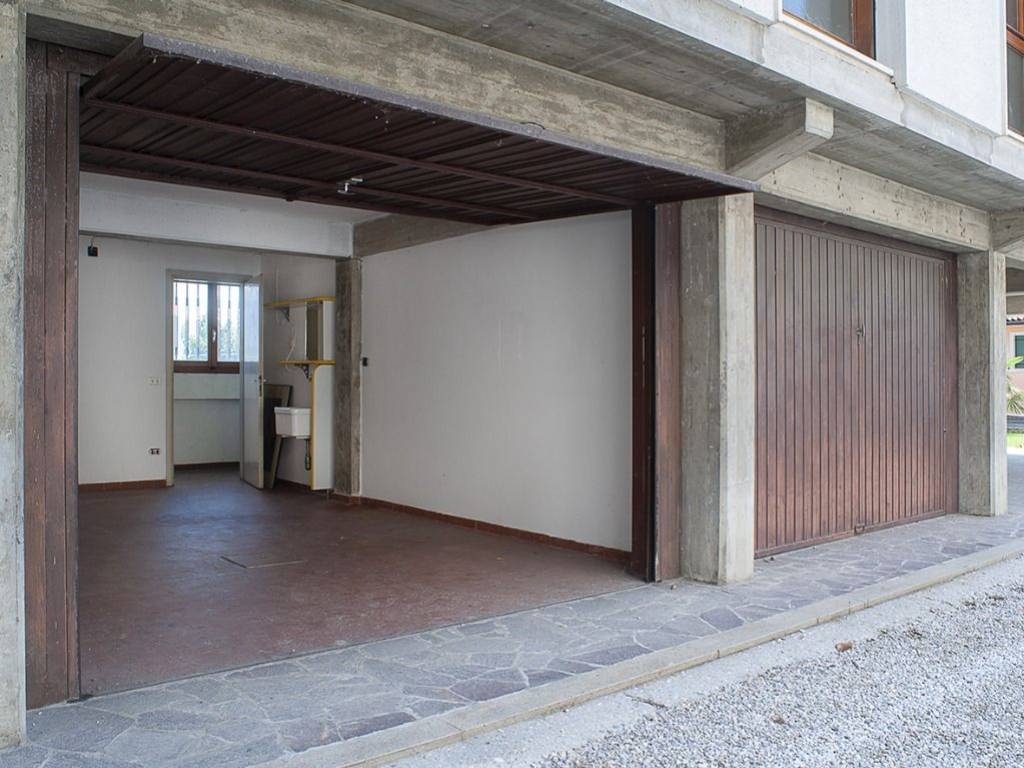 Appartamento a Vittorio veneto in Via Cinzio Cenedese, 19 - Foto 4