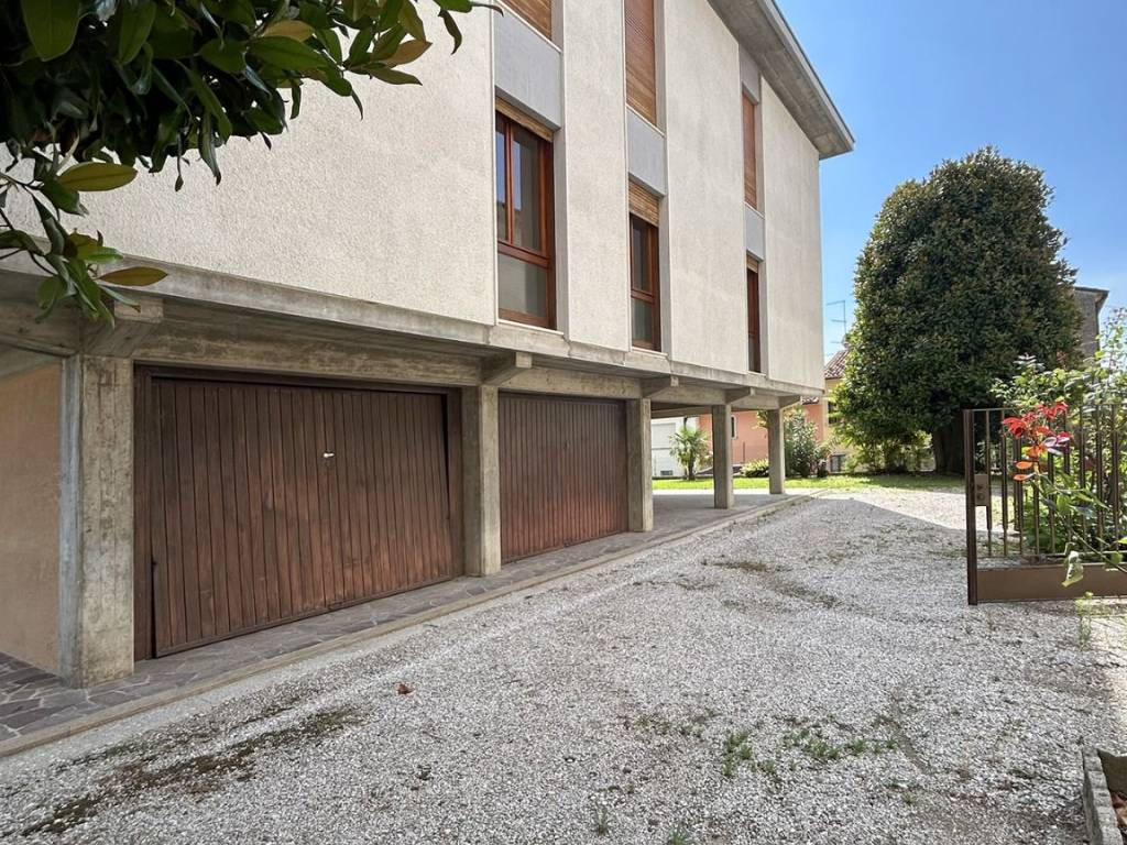 Appartamento a Vittorio veneto in Via Cinzio Cenedese, 19 - Foto 5