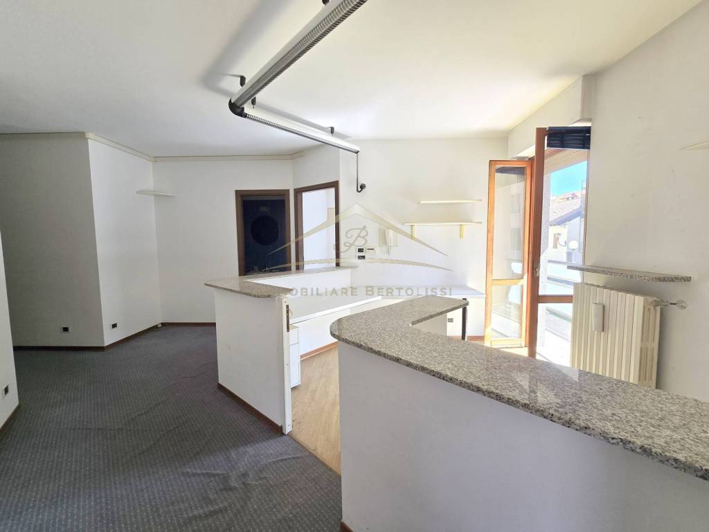 Appartamento a Borgosesia in Via Borgofranco, 21 - Foto 5