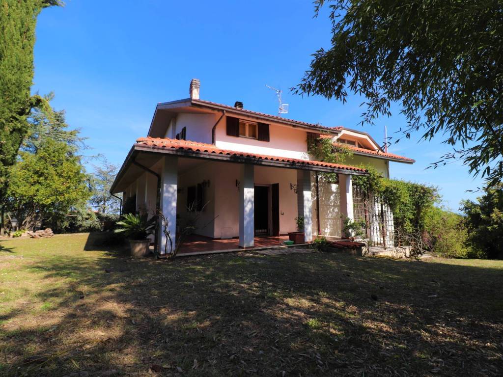 Villa a Ripatransone in Via Paolo Sarpi - Foto 3