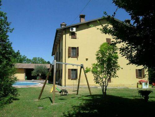 Villa a Castelvetro di modena in Via Sinistra Guerro, 49 - Foto 4