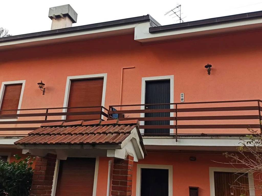 Appartamento a Maissana in Via Mario Padovani - Foto 3