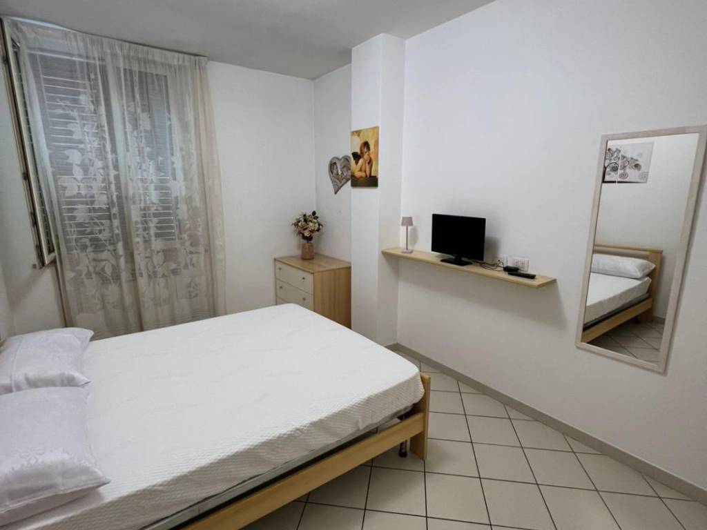 Appartamento a Civitanova marche in Via Bartolomeo Colleoni - Foto 5