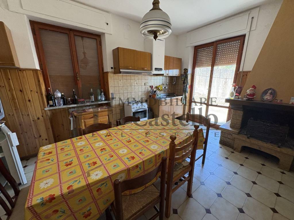 Casa indipendente a Piegaro in Via Catafone - Foto 2