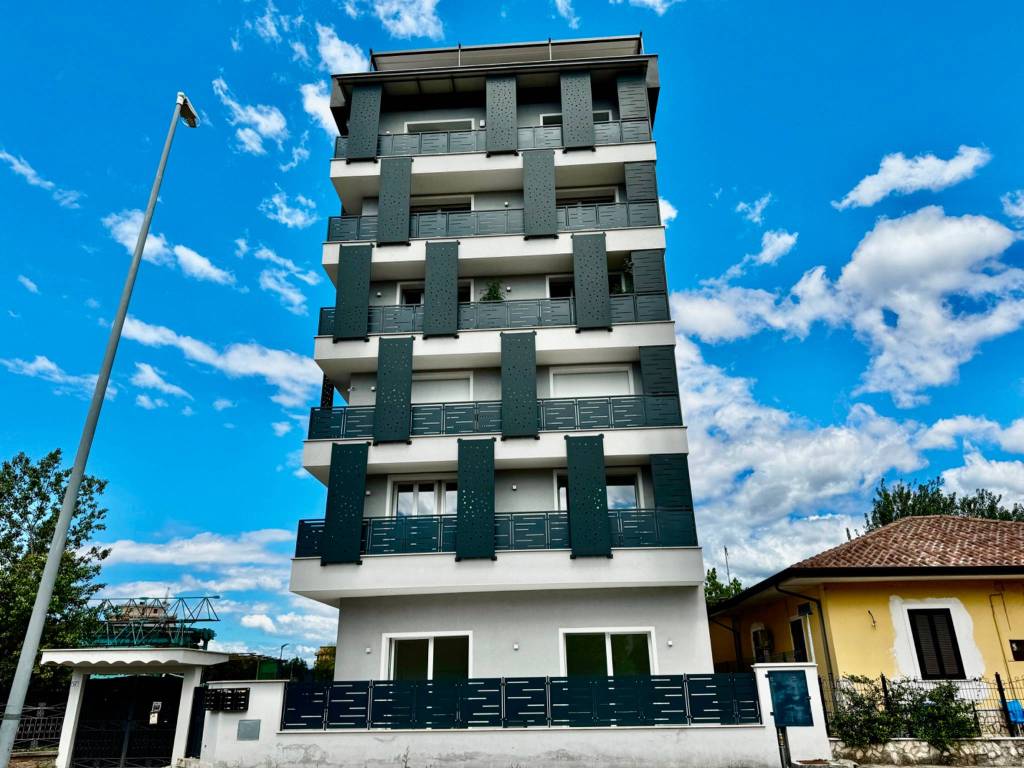 Appartamento a Frosinone in Via Tomaso Albinoni - Foto 2