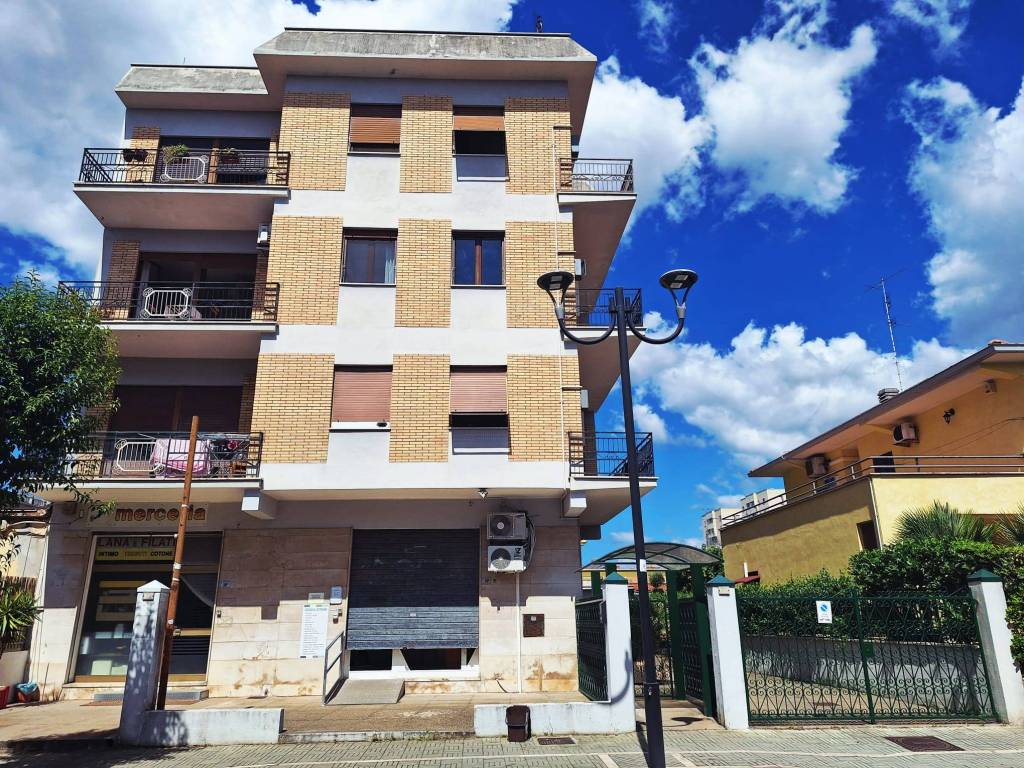 Appartamento a Aprilia in Via Costantino, 30 - Foto 3