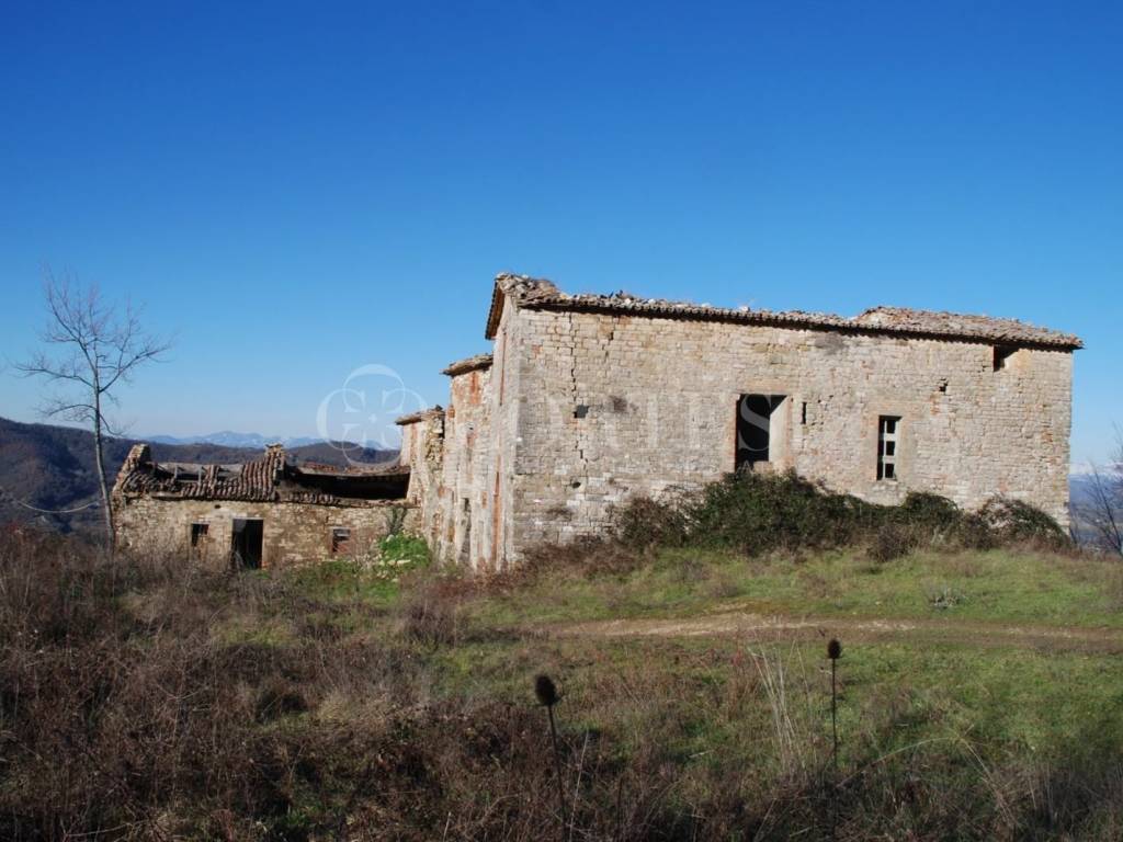 Casa indipendente a Umbertide in Colle di Montecorona - Foto 4