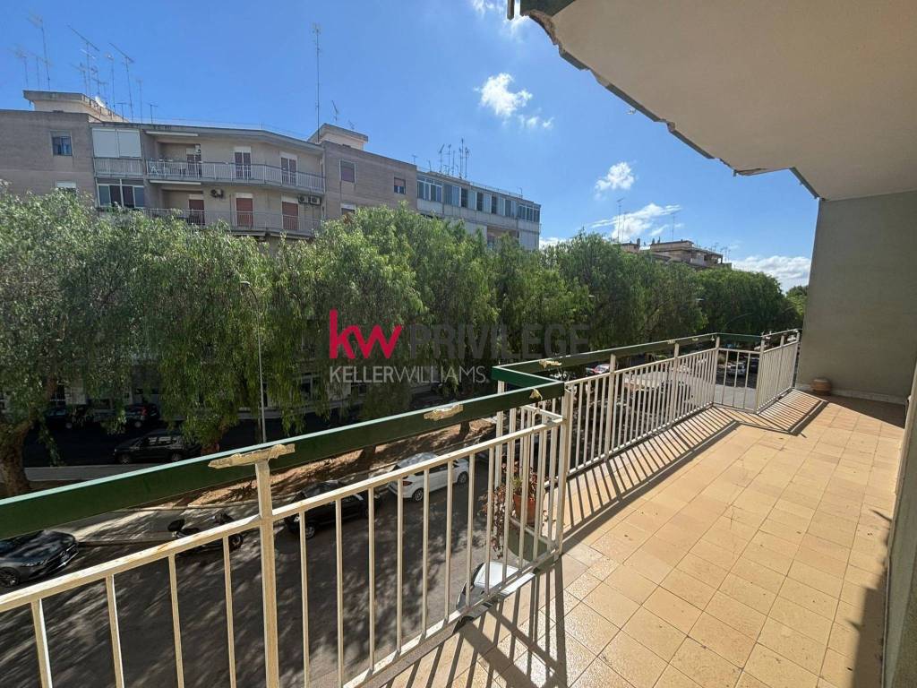 Appartamento a Brindisi in Viale Porta Pia, 13 - Foto 2
