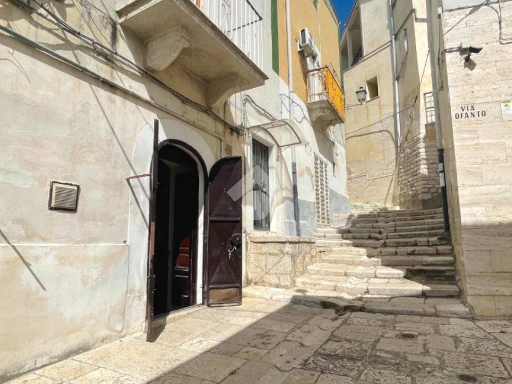 Appartamento a Canosa di puglia in Vico Ticino, 29 - Foto 4