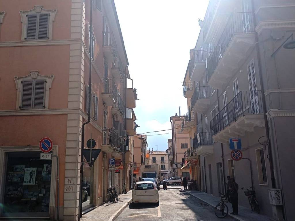 Immobile a San benedetto del tronto in Via Palermo, 12 - Foto 4