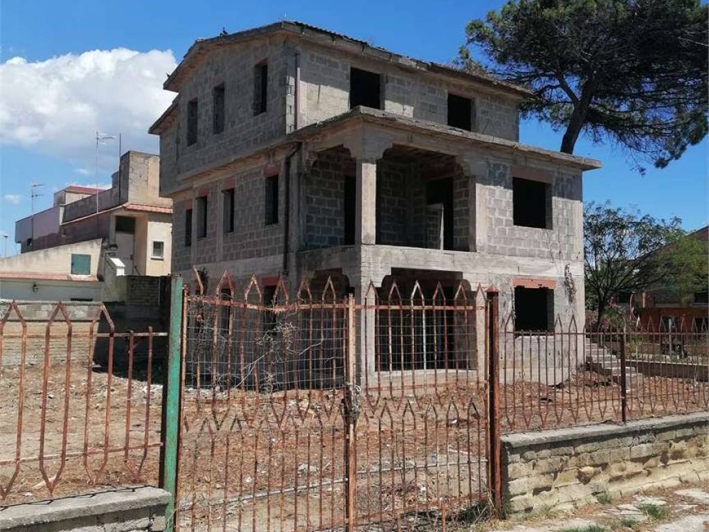 Palazzo / stabile a Castel volturno - Foto 3