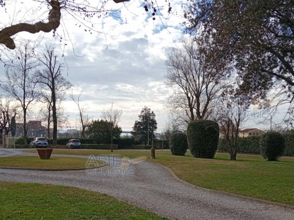 Appartamento a Pontedera in Via Tosco Romagnola - Foto 3