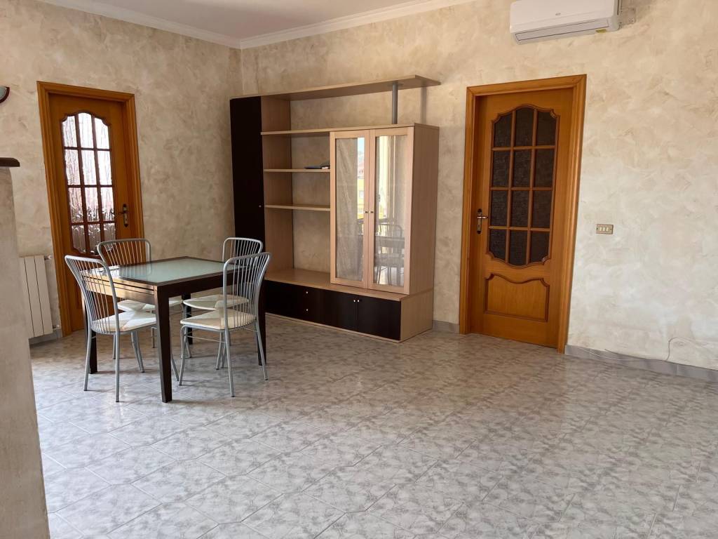 Appartamento a Cropani in Via Tirana - Foto 4