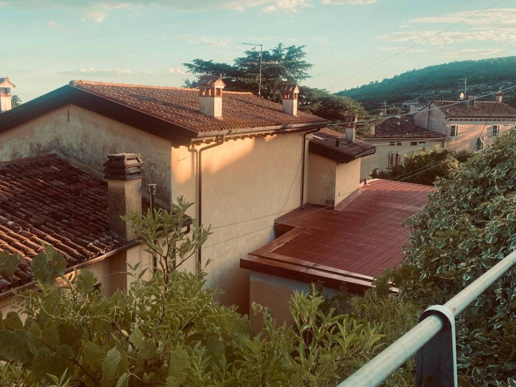 Palazzo / stabile a Verona in Via Are Zovo, 6 - Foto 4