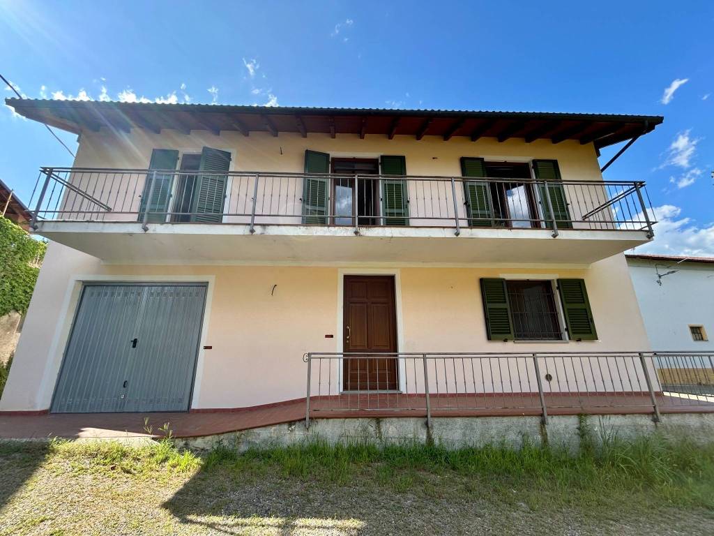 Villa a Acqui terme in Piazza San Guido, 49 - Foto 2