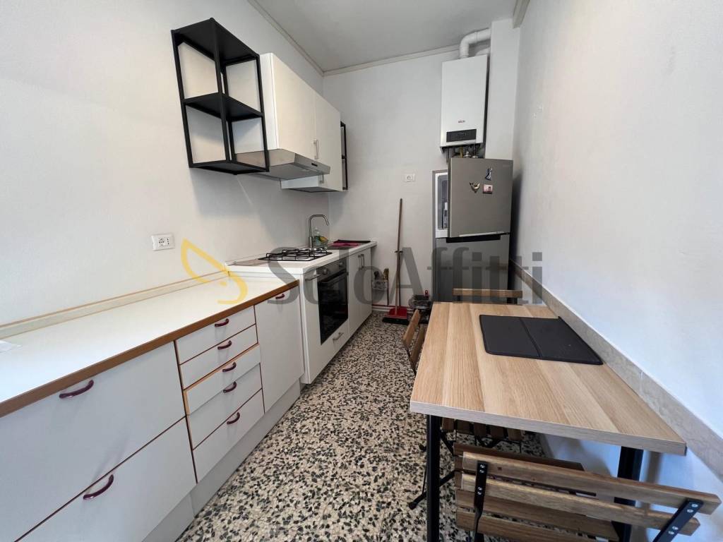 Appartamento a Modena in Via dei Manzini - Foto 2