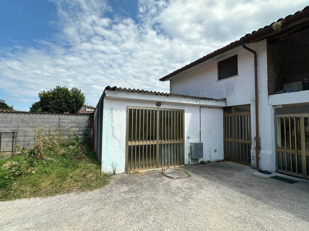 Casa indipendente a San gervasio bresciano in Vicolo degli Orti, 9 - Foto 4