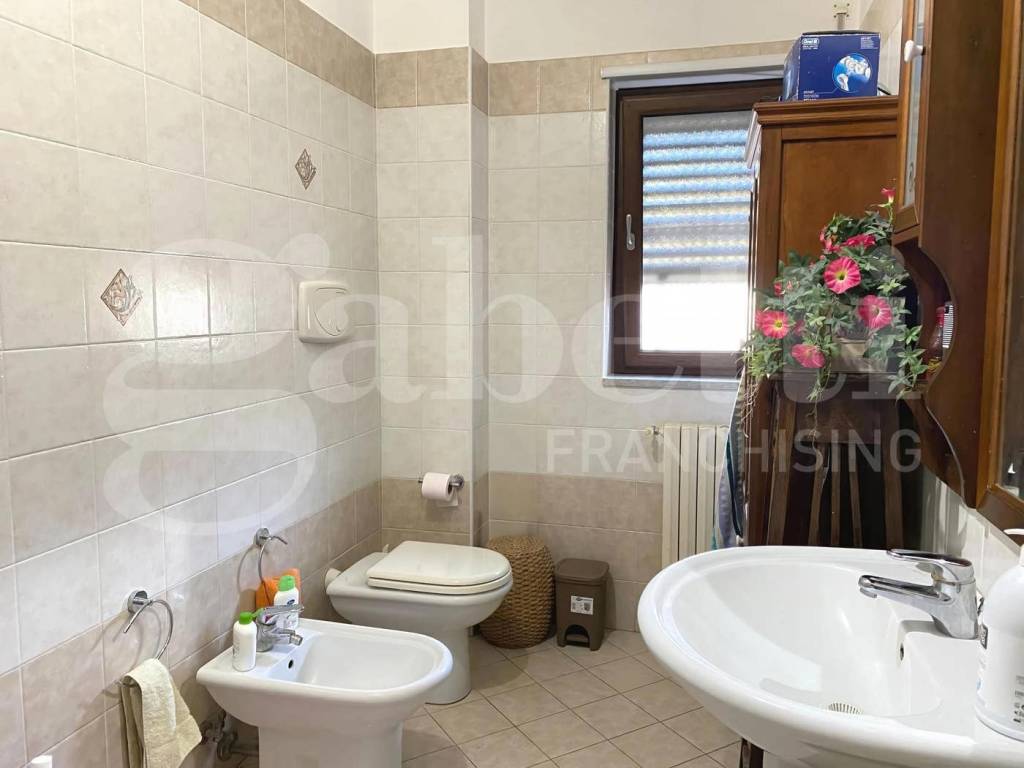 Appartamento a Trani in via Giuseppe Di Vittorio - Foto 5