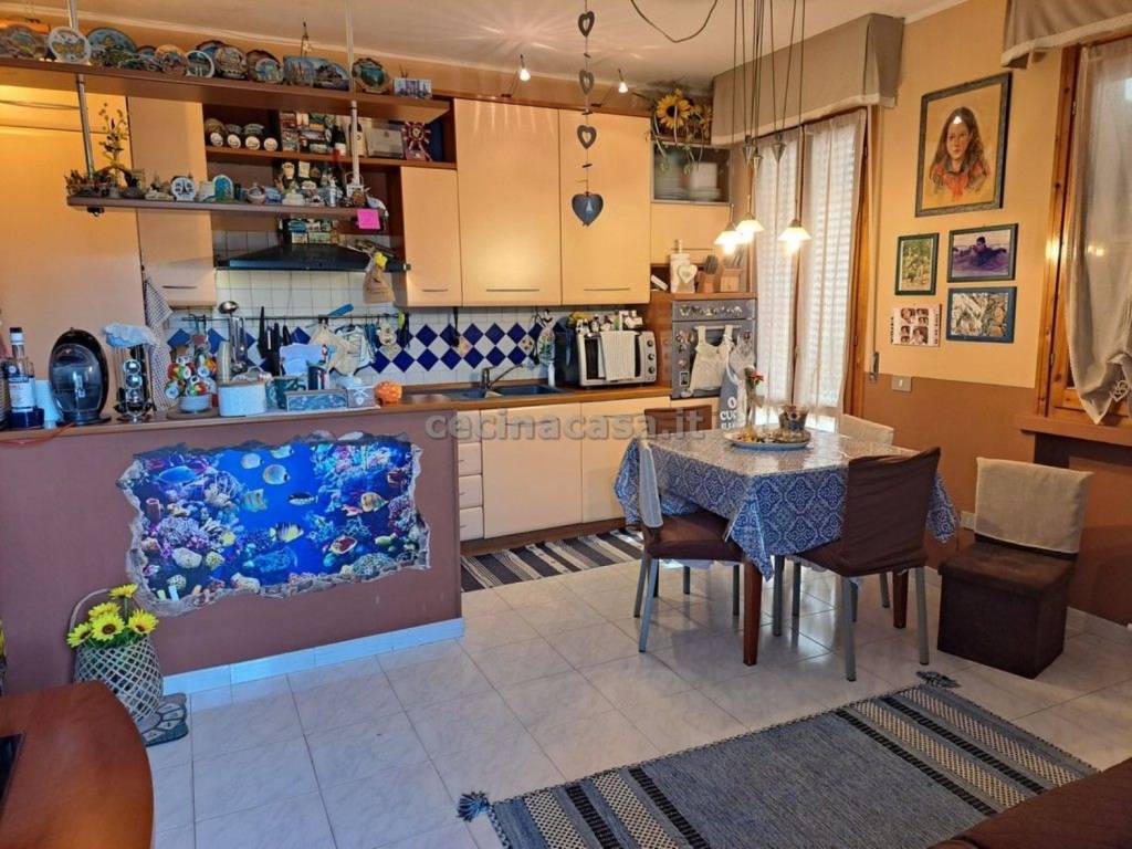 Appartamento a Cecina in Della Repubblica - Foto 2