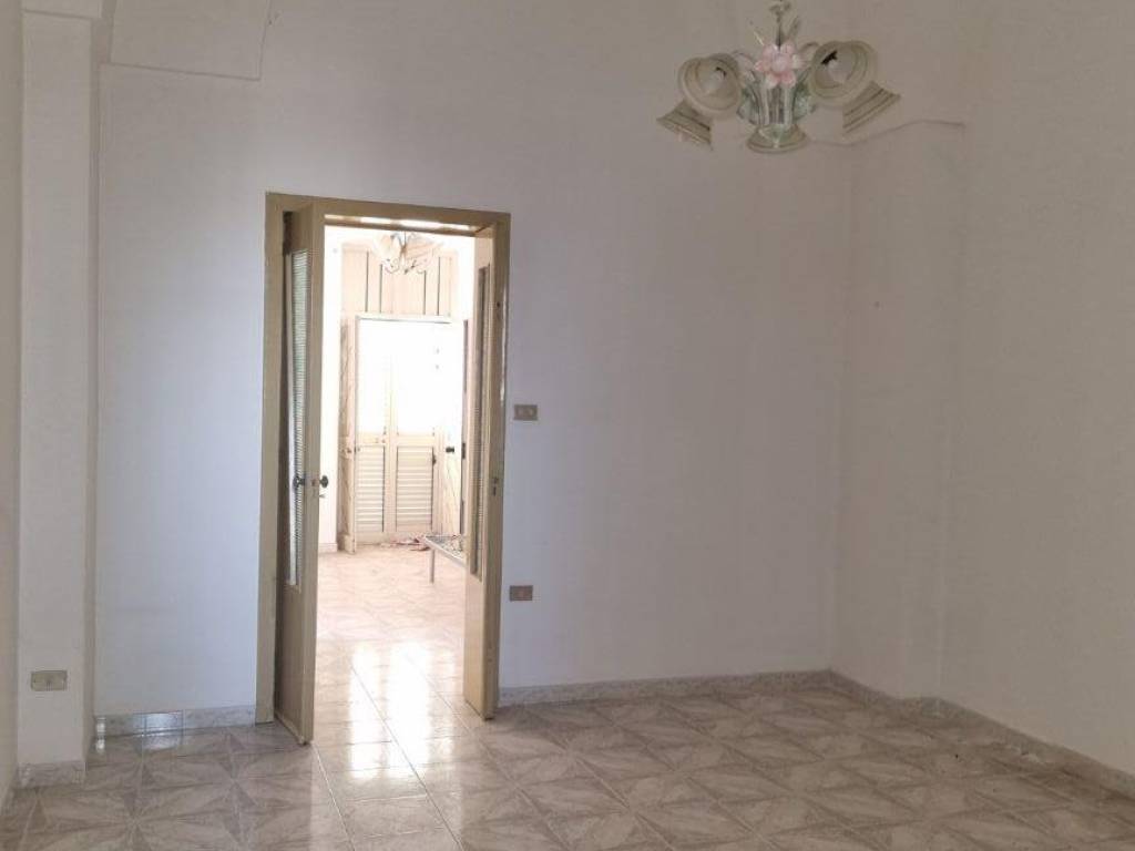 Casa indipendente a Copertino in Via Edmondo De Amicis, 93 - Foto 3