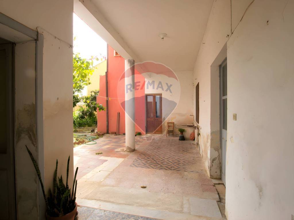 Casa indipendente a Teulada in Via Regina Elena - Foto 3