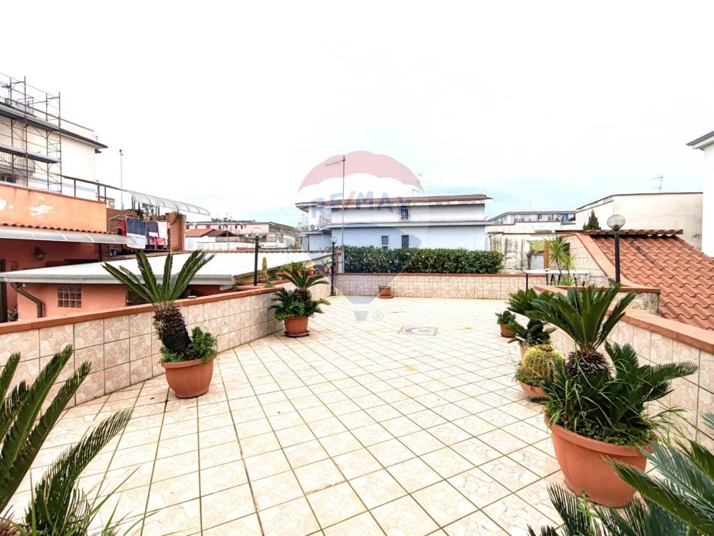 Casa indipendente a Casoria in Via san Benedetto, 35 - Foto 3