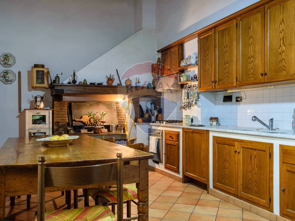 Appartamento a Montevarchi in Via Roma, 106 - Foto 4