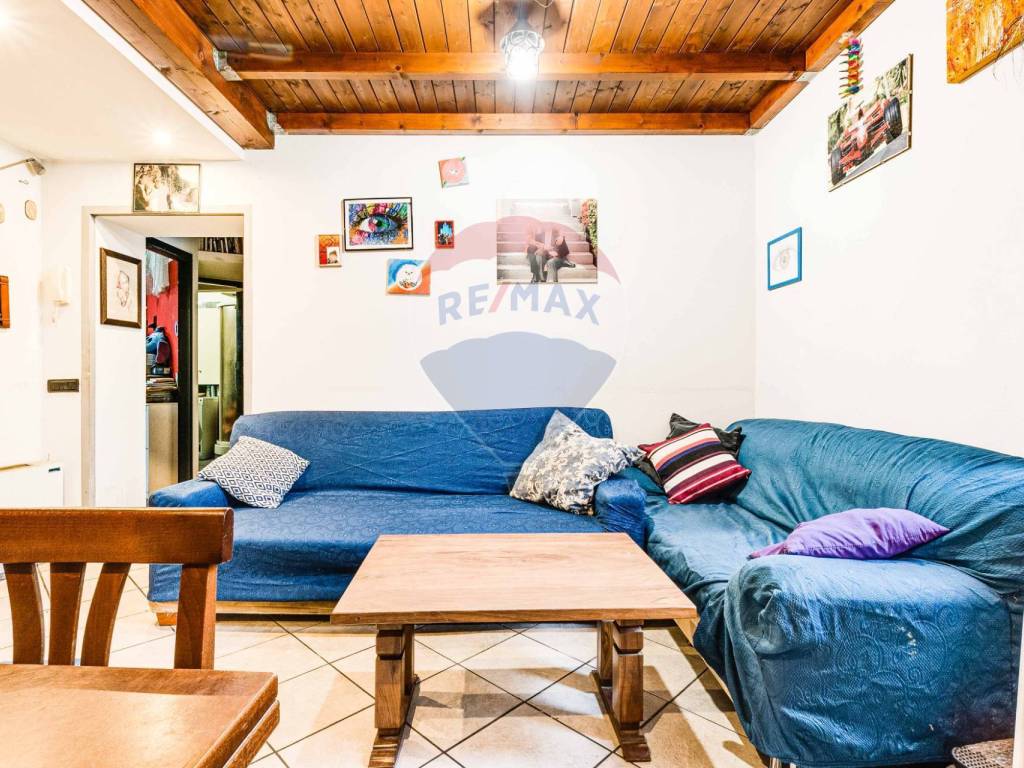 Appartamento a Gallarate in VIA ERITREA, 6 - Foto 2