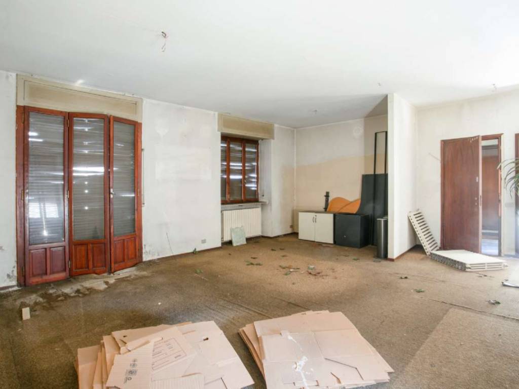 Appartamento a Borgomanero in via S. Giovanni 10 - Foto 4